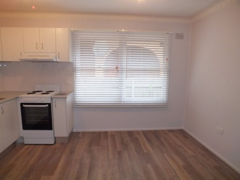 2/126 Turton Road, Waratah NSW 2298