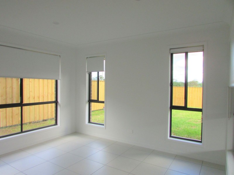 112 Dragonfly Drive, Chisholm NSW 2322