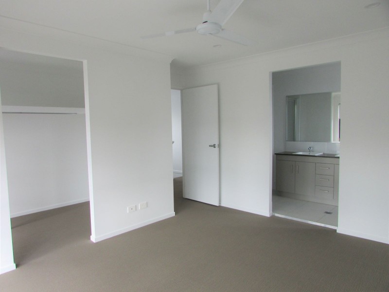 112 Dragonfly Drive, Chisholm NSW 2322