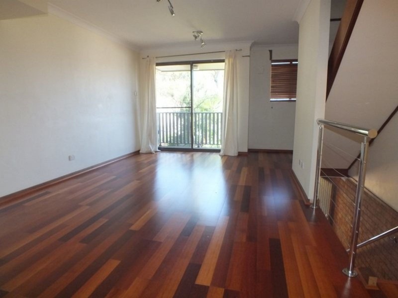 2/2 Mary Street, Merewether NSW 2291