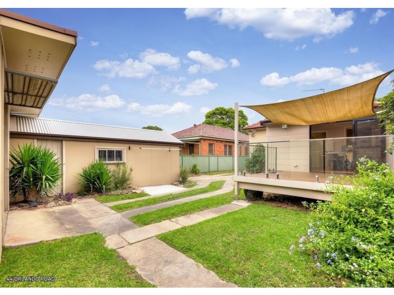 44 Orlando Road, Lambton NSW 2299