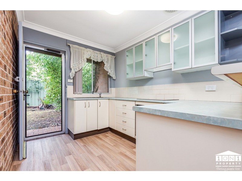 2/23 Edward Street, Charlestown NSW 2290