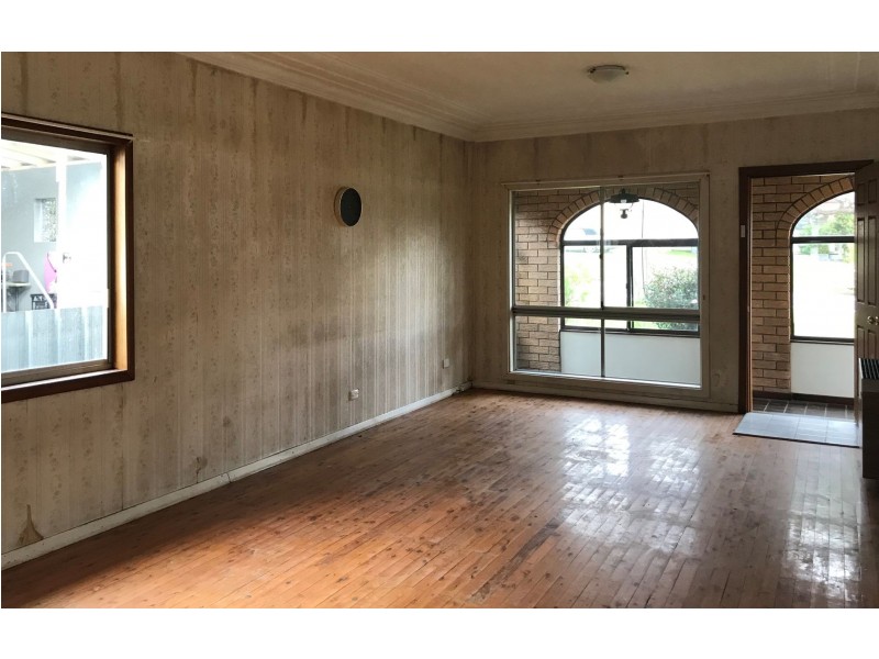 34 Queen Street, Waratah West NSW 2298