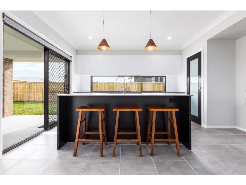 55 Maya Drive, Medowie NSW 2318