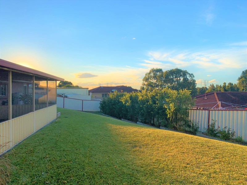 6 Coachwood Drive, Warabrook NSW 2304