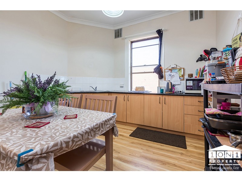 70 Station Street, Waratah NSW 2298