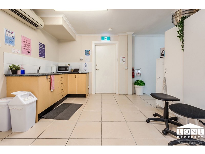 Shop 1/70 Station Street, Waratah NSW 2298