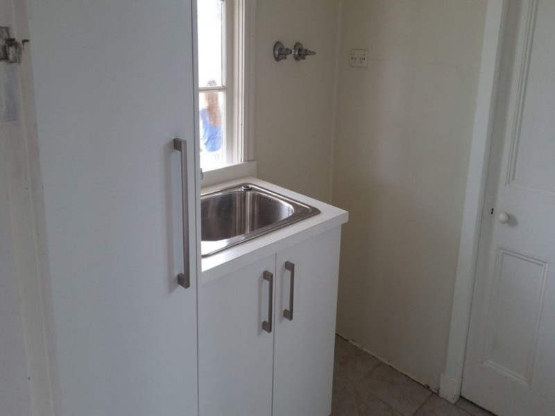 6 Australia Road, Broadmeadow NSW 2292