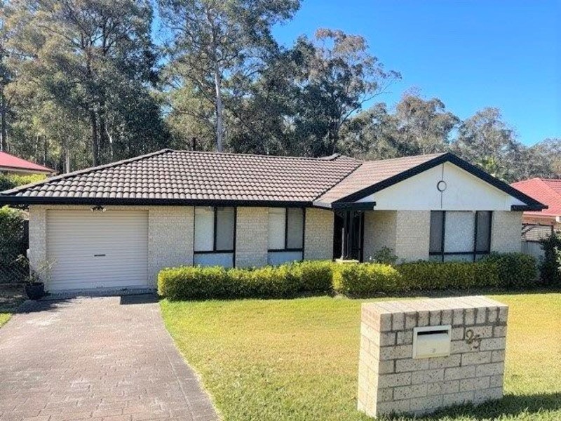 25 Worcester Drive, East Maitland NSW 2323
