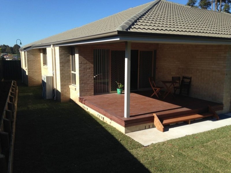 18 Amber Avenue, Fletcher NSW 2287