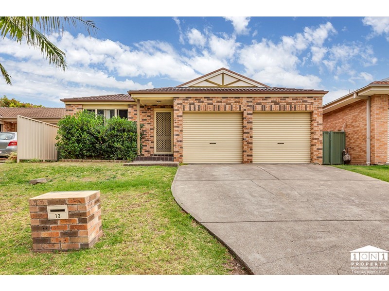 13 Naranghi Circuit, Maryland NSW 2287