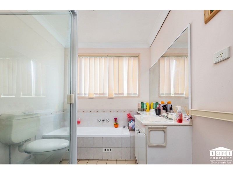 13 Naranghi Circuit, Maryland NSW 2287