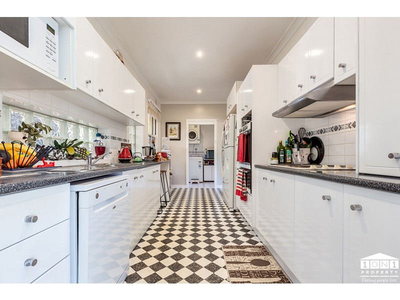 52 Lexington Parade, Adamstown Heights NSW 2289