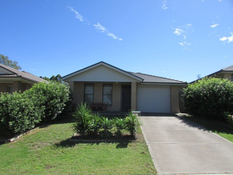 17 Arrowgrass Street, Aberglasslyn NSW 2320