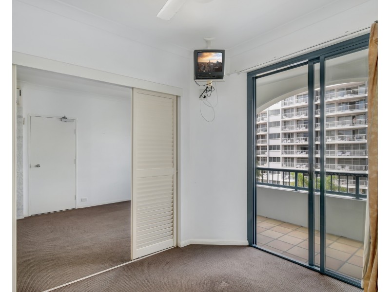 430/99 Griffith, Coolangatta QLD 4225