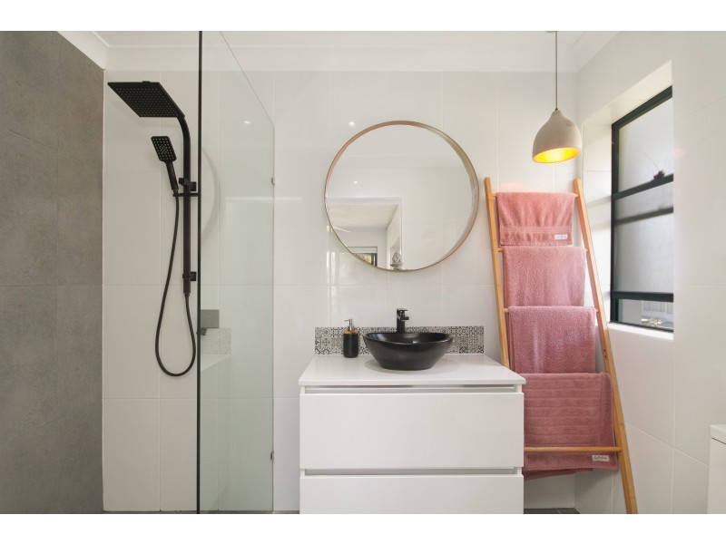 25/147-149 Golden Four Drive, Bilinga QLD 4225