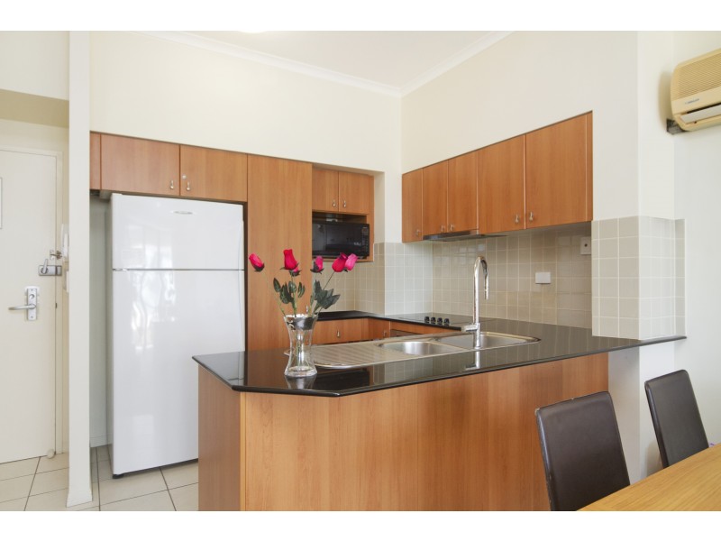 203/88 Marine Parade, Coolangatta QLD 4225
