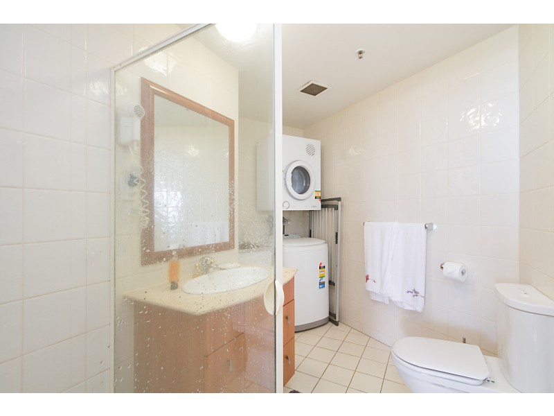 203/88 Marine Parade, Coolangatta QLD 4225