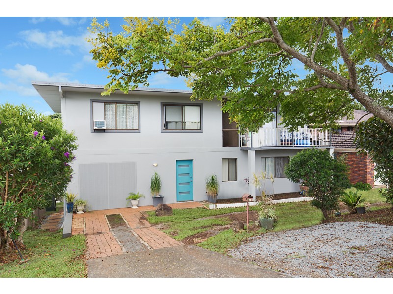 64 Hillcrest Avenue, Tweed Heads South NSW 2486