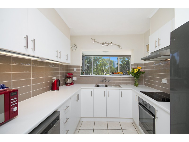 5/63 Stapylton Street, Coolangatta QLD 4225
