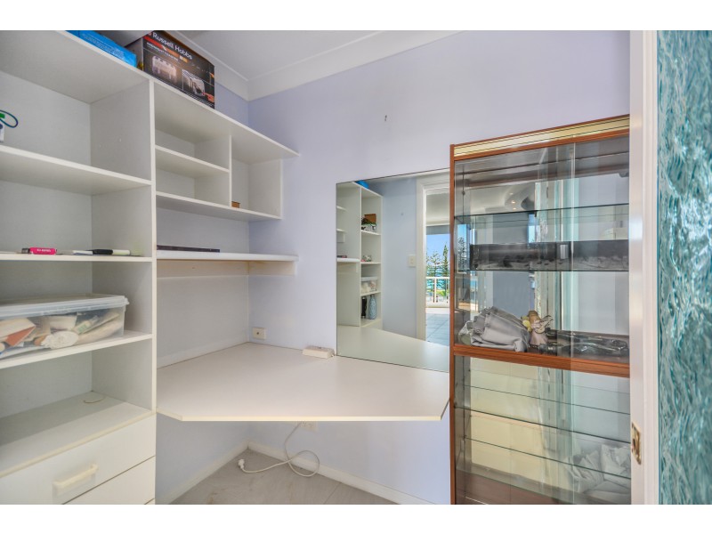12/4-6 Eden Avenue, Rainbow Bay QLD 4225