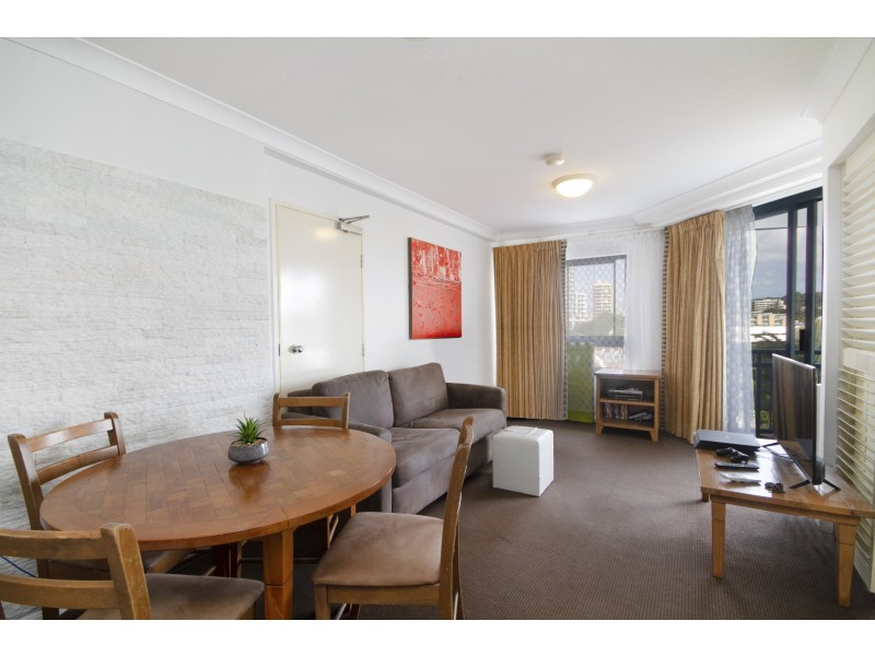 324/99 Griffith Street, Coolangatta QLD 4225