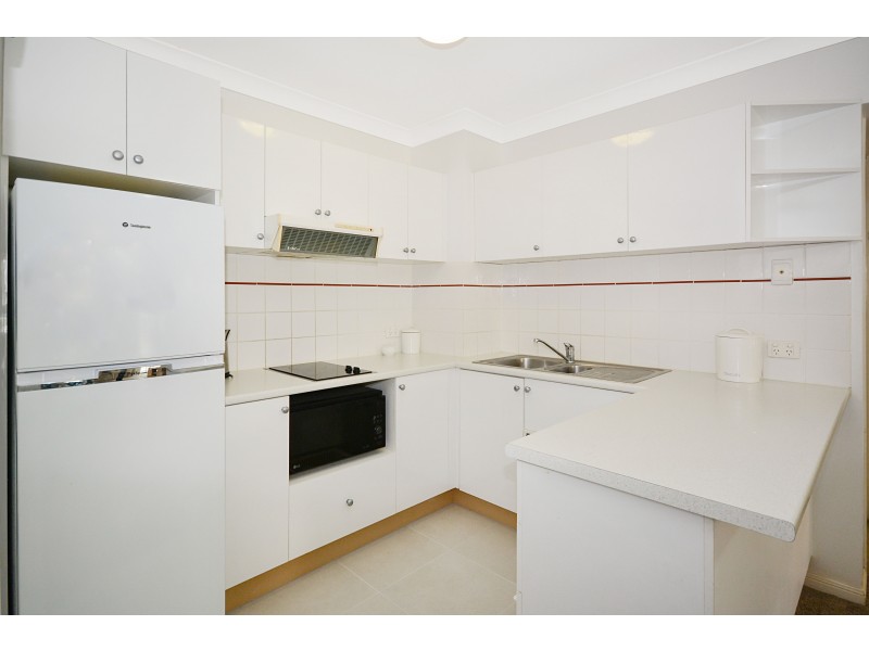 211/99 Griffith Street, Coolangatta QLD 4225