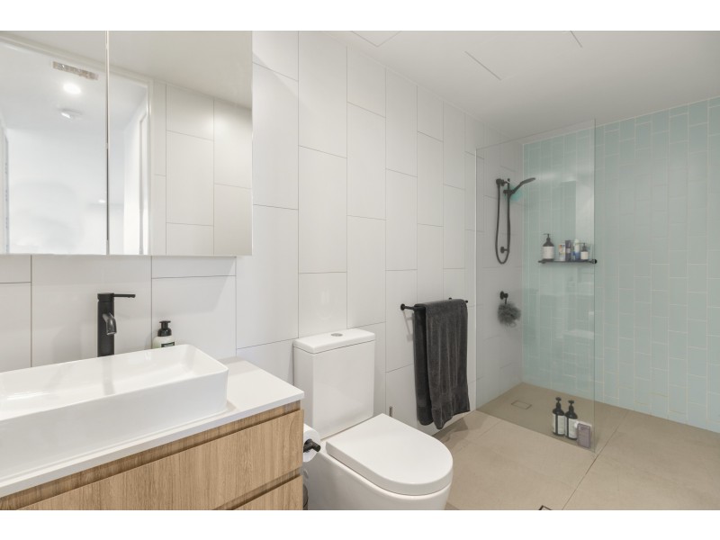 601/13-15 Haig Street, Coolangatta QLD 4225