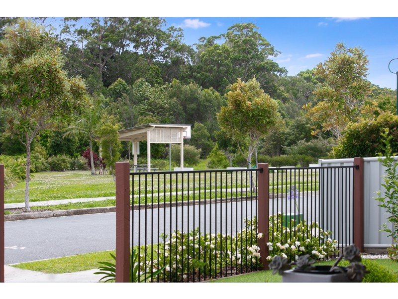 25 Lorikeet Drive, Tweed Heads South NSW 2486