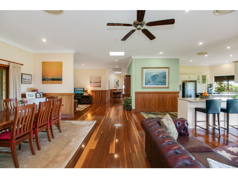 8 Glenbrae Drive, Terranora NSW 2486