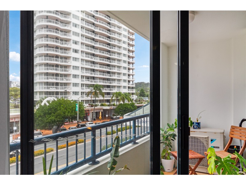 246/99 Griffith Street, Coolangatta QLD 4225