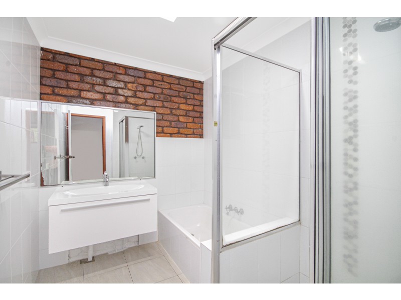 1/109 Sunset Boulevard, Tweed Heads West NSW 2485