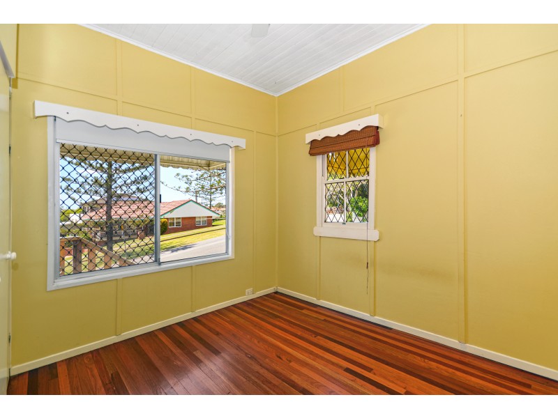 37 Dutton Street, Coolangatta QLD 4225