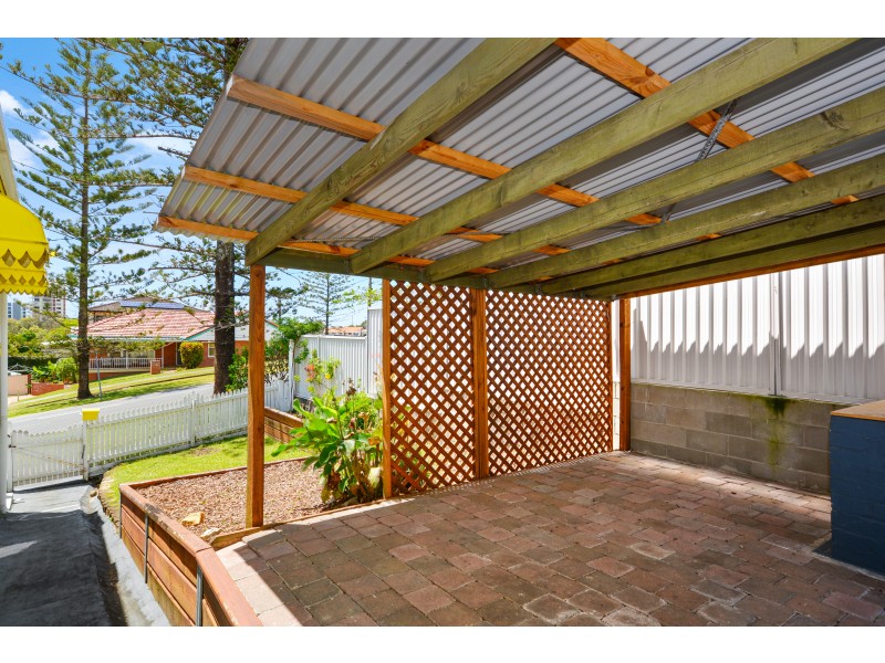37 Dutton Street, Coolangatta QLD 4225