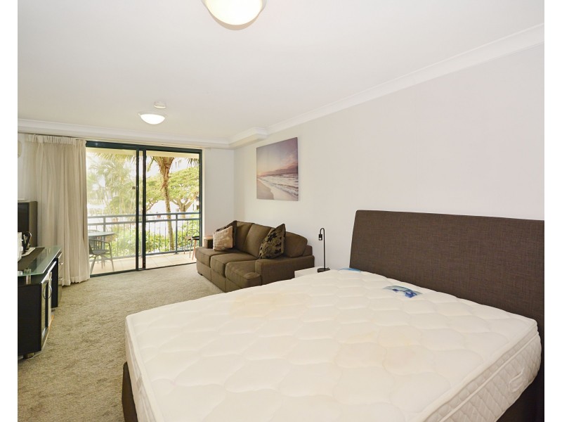 213/99 Griffith Street, Coolangatta QLD 4225