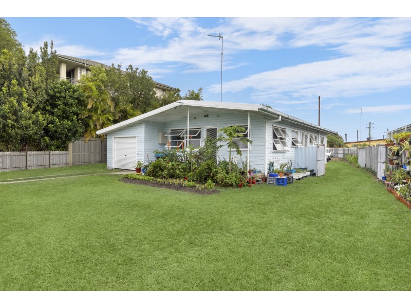 5 Parry Street, Tweed Heads South NSW 2486