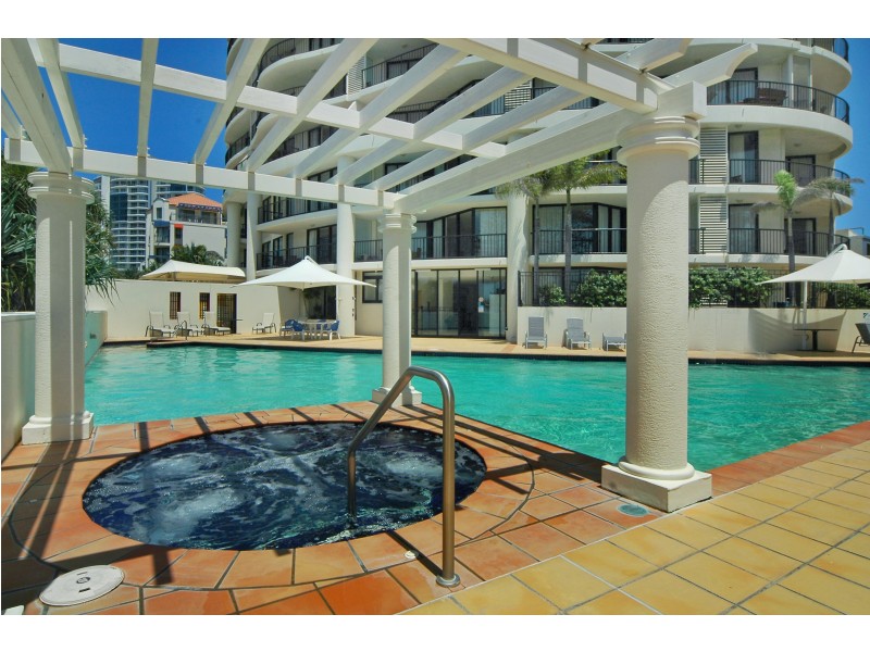 302/88 Marine Parade, Coolangatta QLD 4225