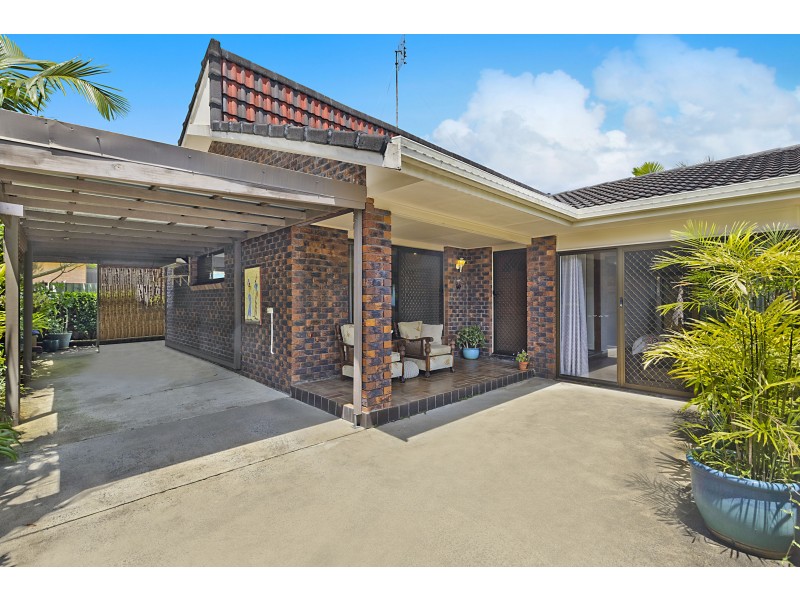 2/26 Bambaroo Crescent, Tweed Heads NSW 2485