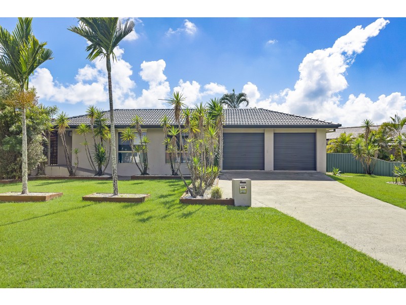 21 Bambaroo Crescent, Tweed Heads NSW 2485