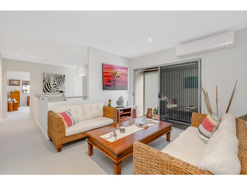 2/29 Binya Avenue, Coolangatta QLD 4225