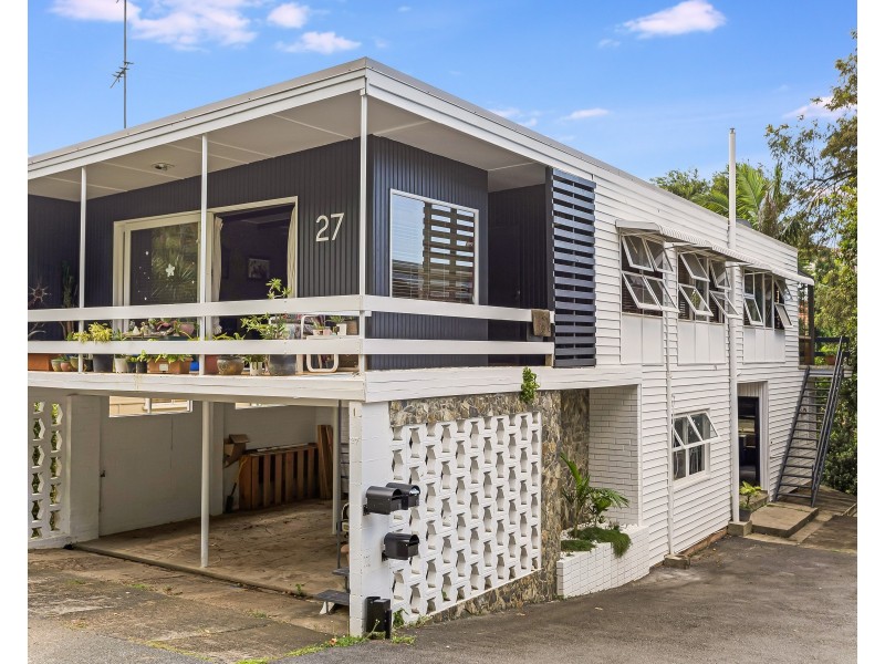 27 Stapylton Street, Coolangatta QLD 4225