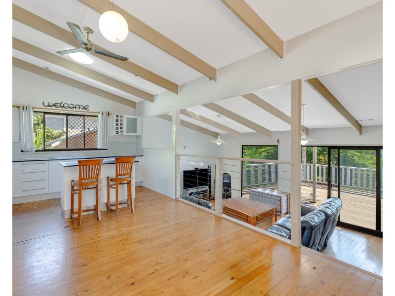 20 Myeerimba Parade, Tweed Heads West NSW 2485