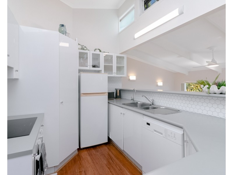 44 Lakeview Parade, Tweed Heads South NSW 2486