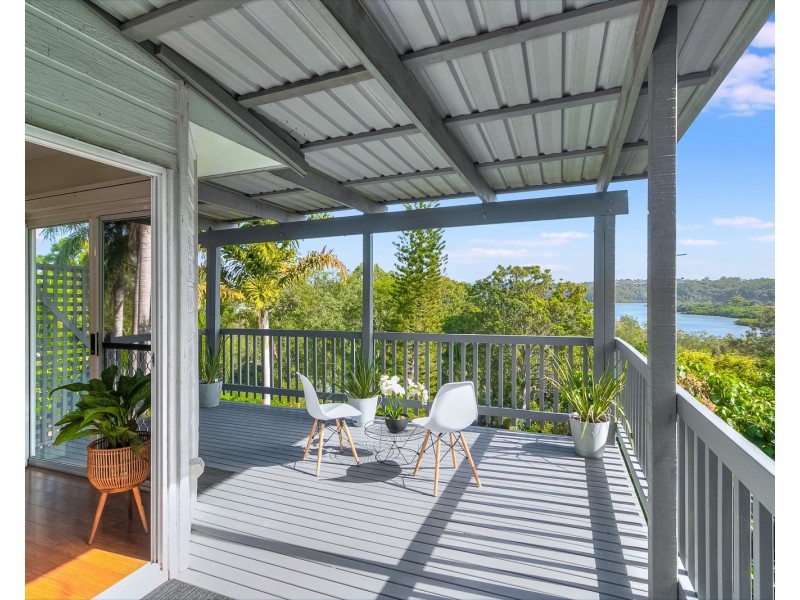 44 Lakeview Parade, Tweed Heads South NSW 2486