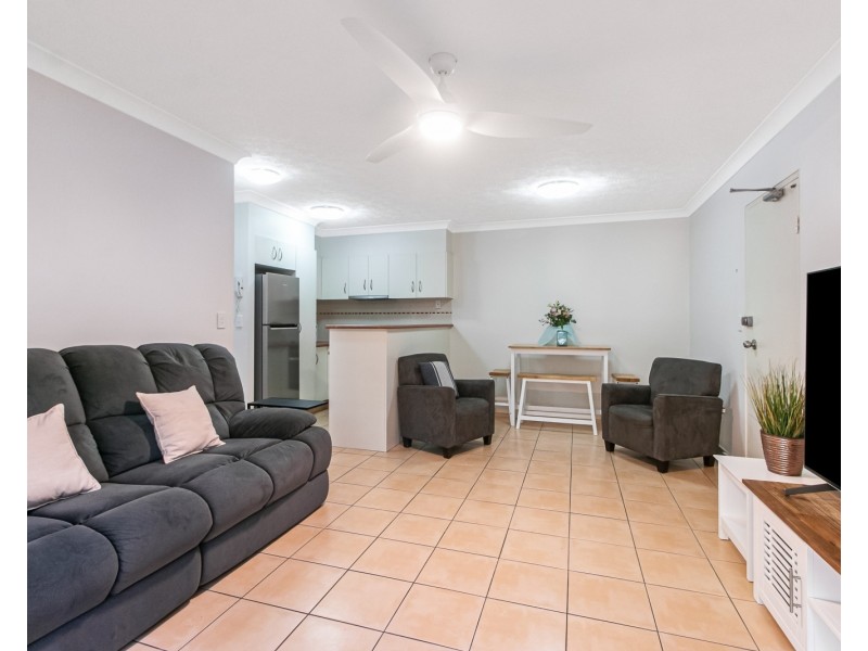 4/48 Coolangatta Road, Coolangatta QLD 4225