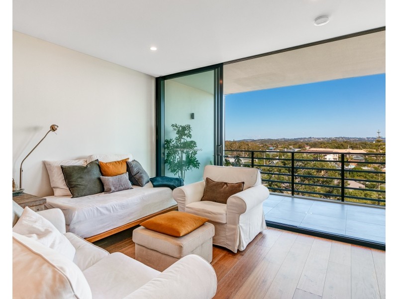 606/13-15 Haig Street, Coolangatta QLD 4225