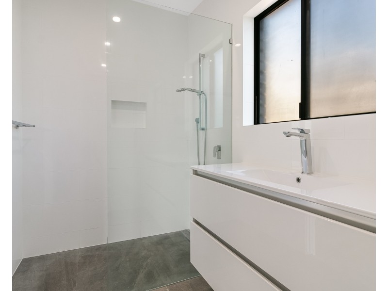 13 Myeerimba Parade, Tweed Heads West NSW 2485