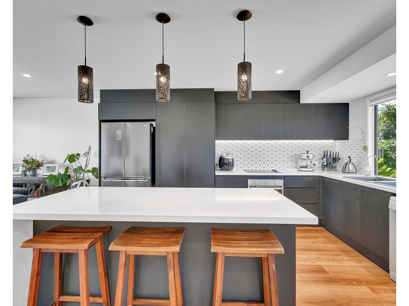 3 Yvonne Crescent, Bilambil Heights NSW 2486