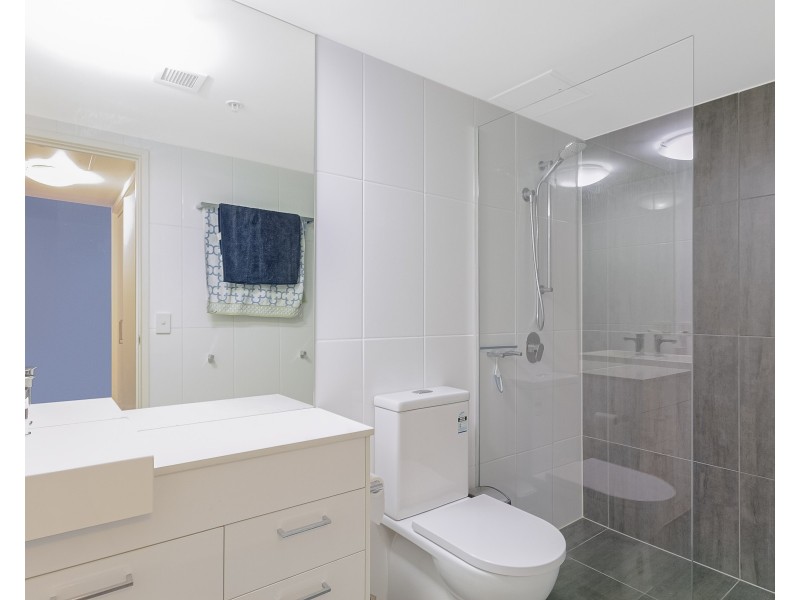 1105/3 McLean Street, Coolangatta QLD 4225