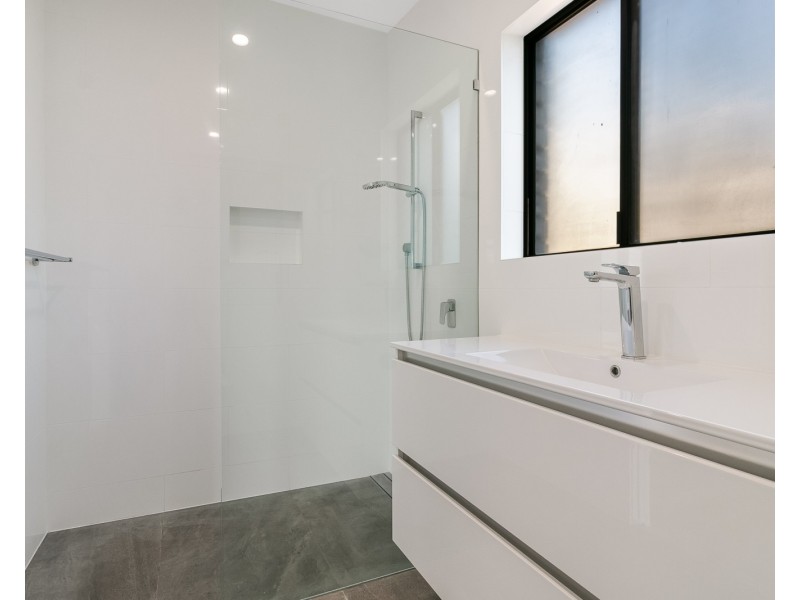13 Myeerimba Parade, Tweed Heads West NSW 2485